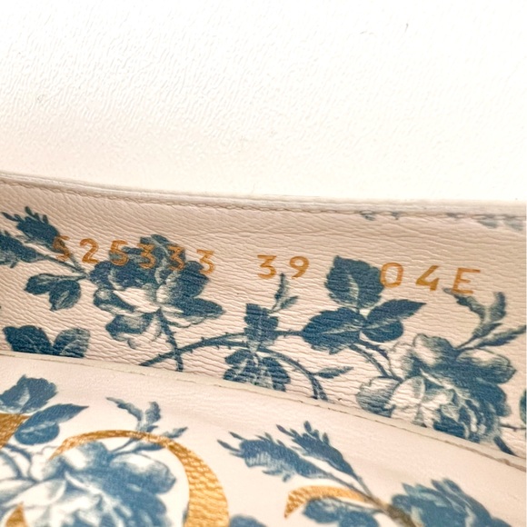 GUCCI | Victoire GG Buckle Vintage White Loafer Heel Pumps Size US 9 EU 39 - Picture 14 of 16